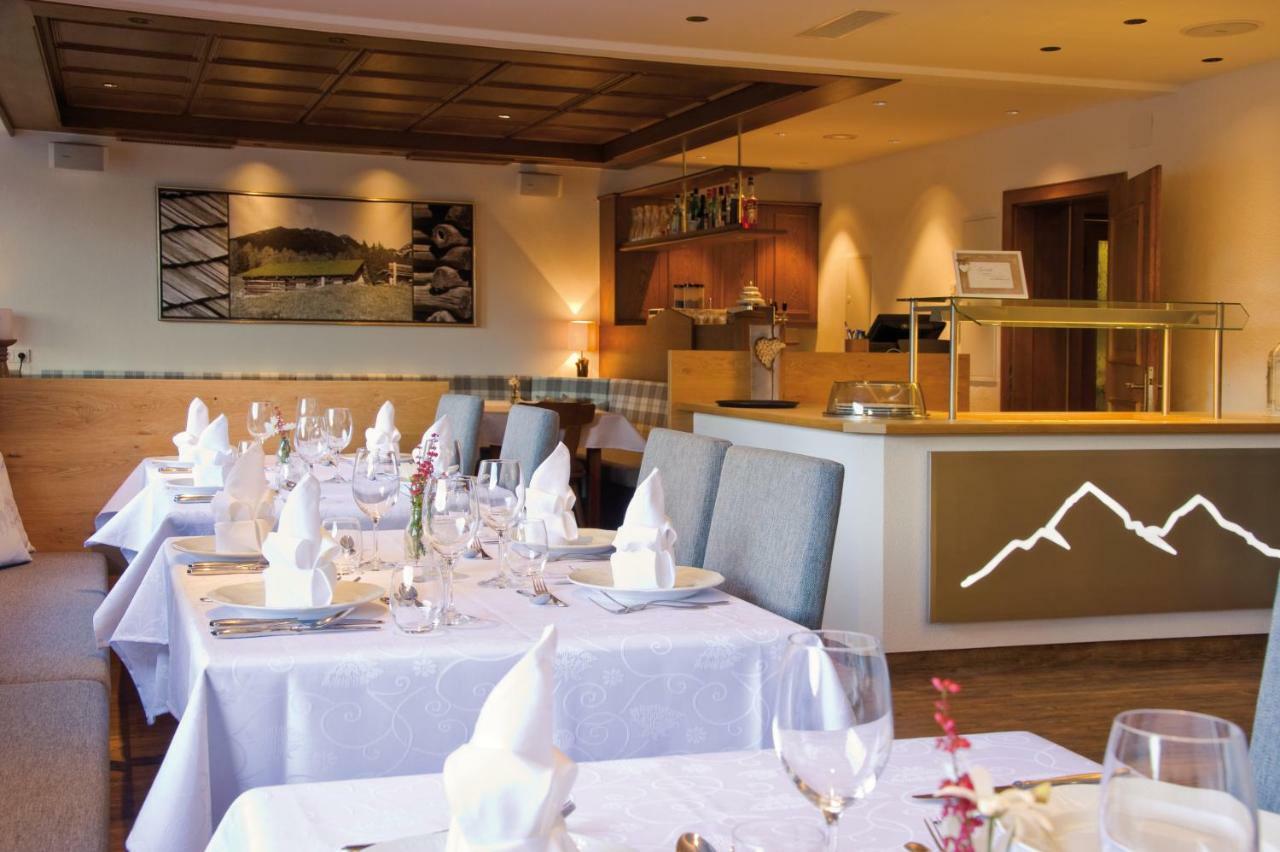 Angelika Hotel 3*